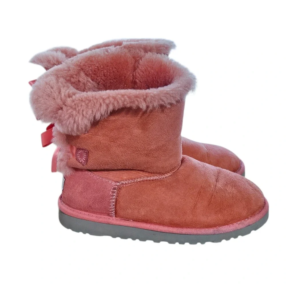 UGG Australia Bailey Bow II Pink Sheepskin Suede Mid Calf Boots Sz 4 Double Bows